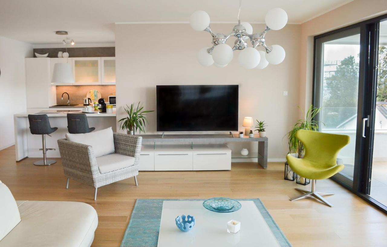 Rova Apartment Малинська Екстер'єр фото